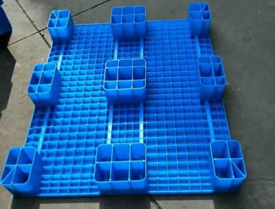 有氣味的塑料托盤能買嗎？